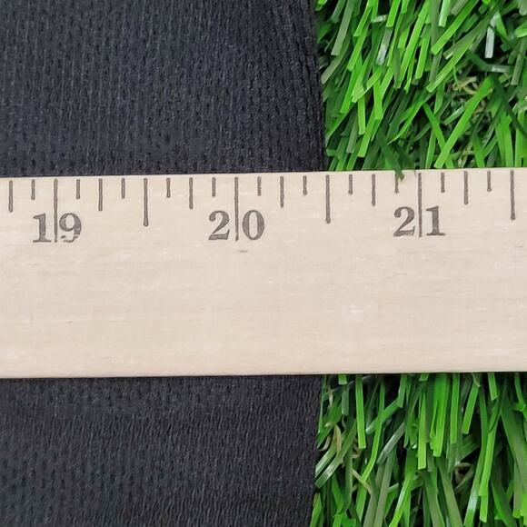 Kuromi Sanrio Shirt Womens Large 20x27 Arch Spellout Black - Picture 10 of 14